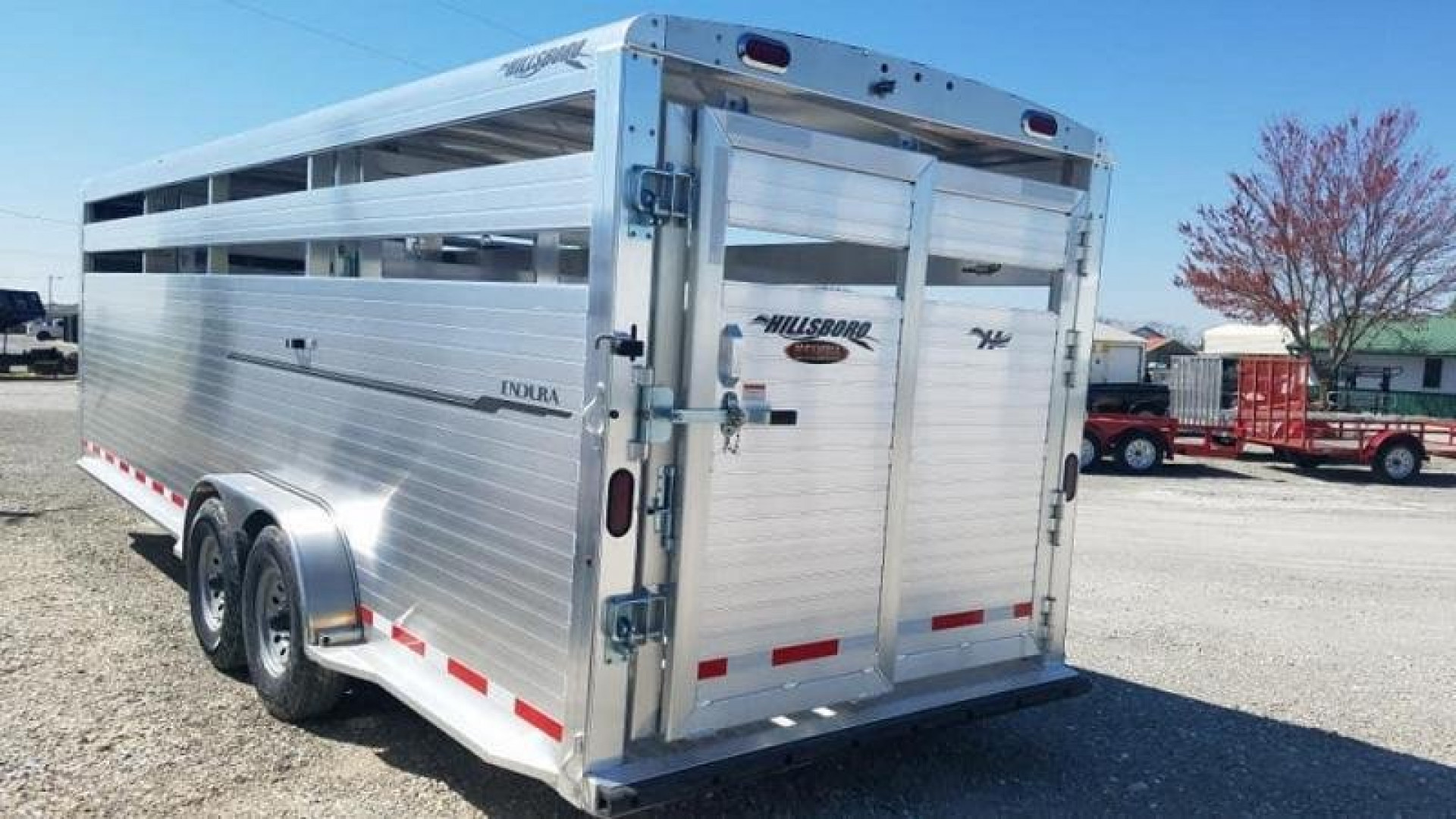 New 2026 Hillsboro Industries Endura Livestock Trailer