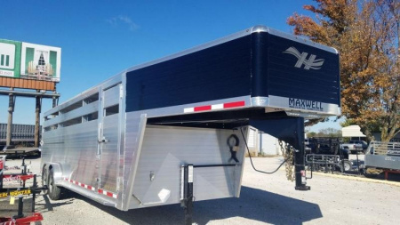 New 2026 Hillsboro Industries Endura Livestock Trailer