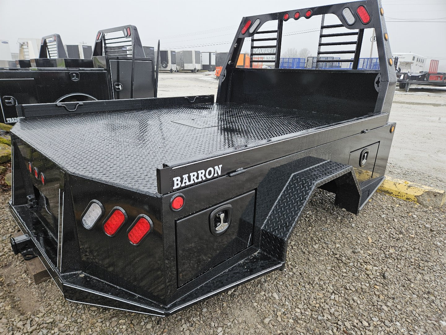 New 2025 Maxwell STEPSIDE 4 BOX SKIRTED Truck Bed 96"X8'6"