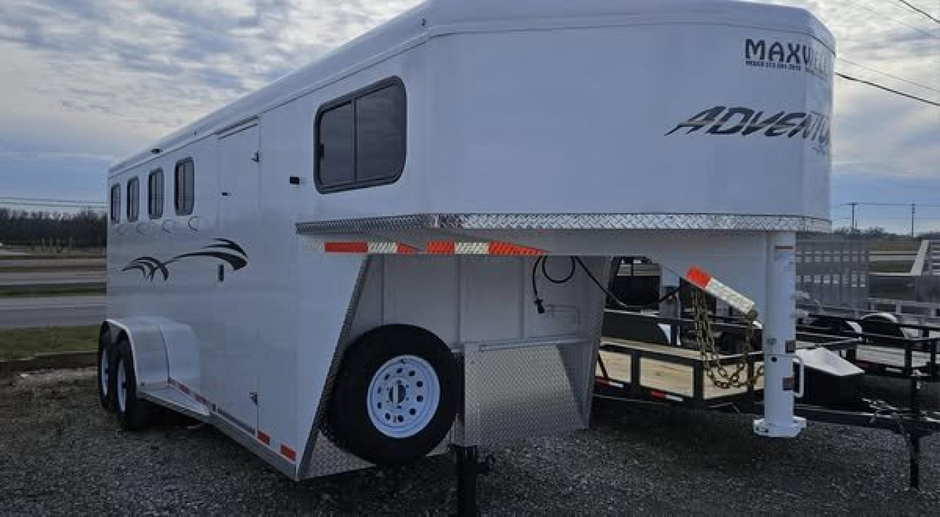 New 2025 Trails West Adventure MX GN 4-Horse Trailer