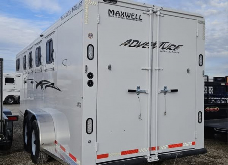 New 2025 Trails West Adventure MX GN 4-Horse Trailer