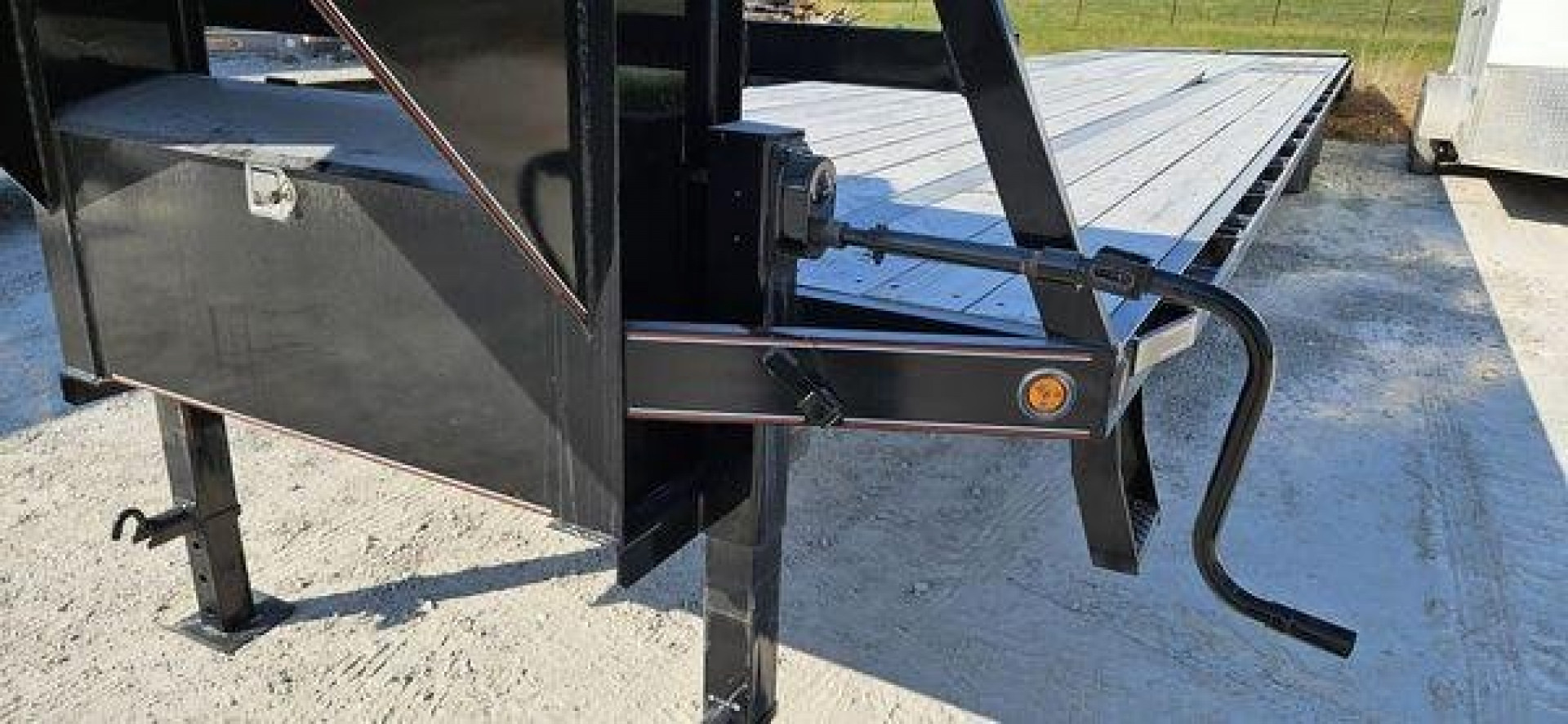 New 2023 Maxwell HD Gooseneck Flatbed Trailer