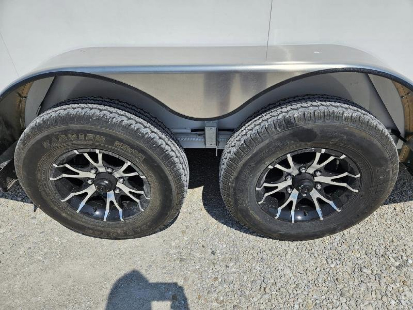 New 2025 Trails West Manufacturing Adventure MX II 3 Horse Trailer