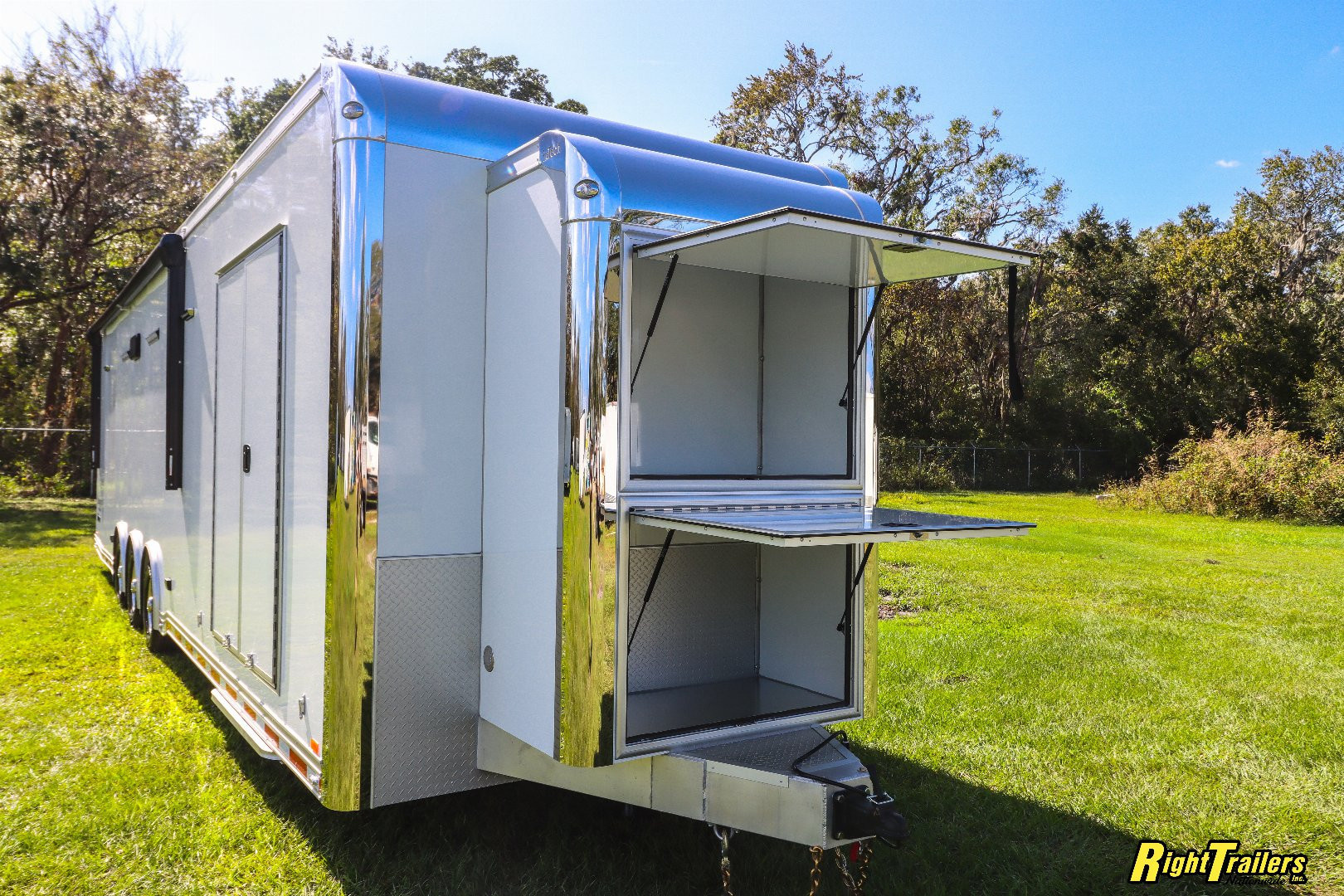 New 2026 8.5x34 inTech Race Trailer