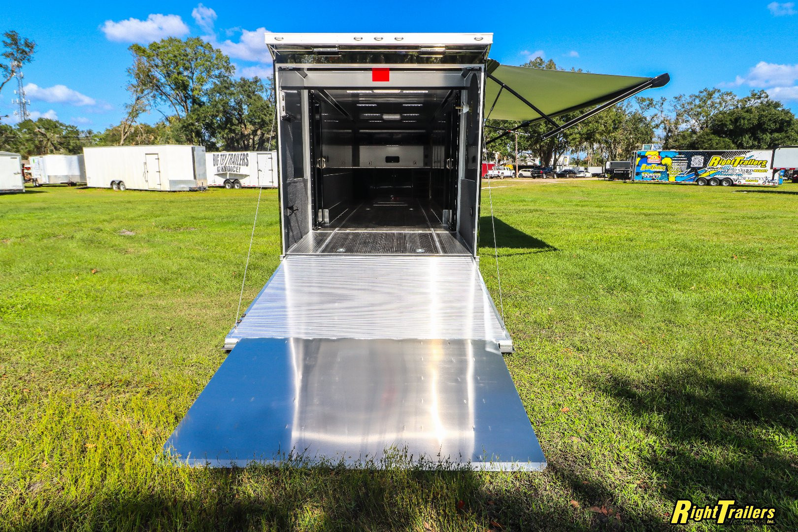 New 2026 8.5x34 inTech Race Trailer