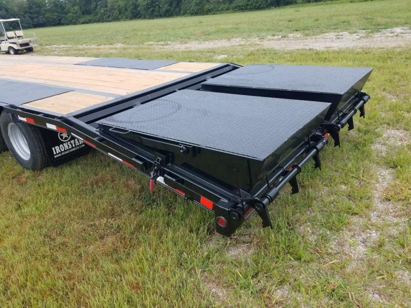 New 2022 Maxwell Tandem Duel 32 Equipment Trailer