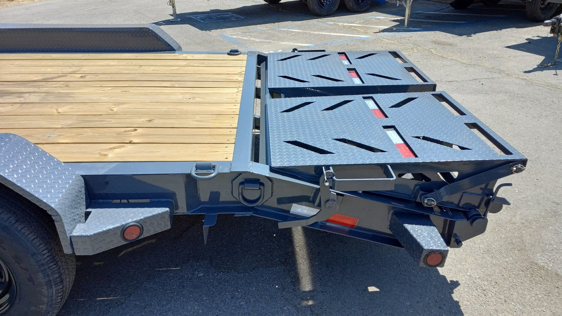 New 2025 IRON BULL EWB8320-MR Equipment Trailer