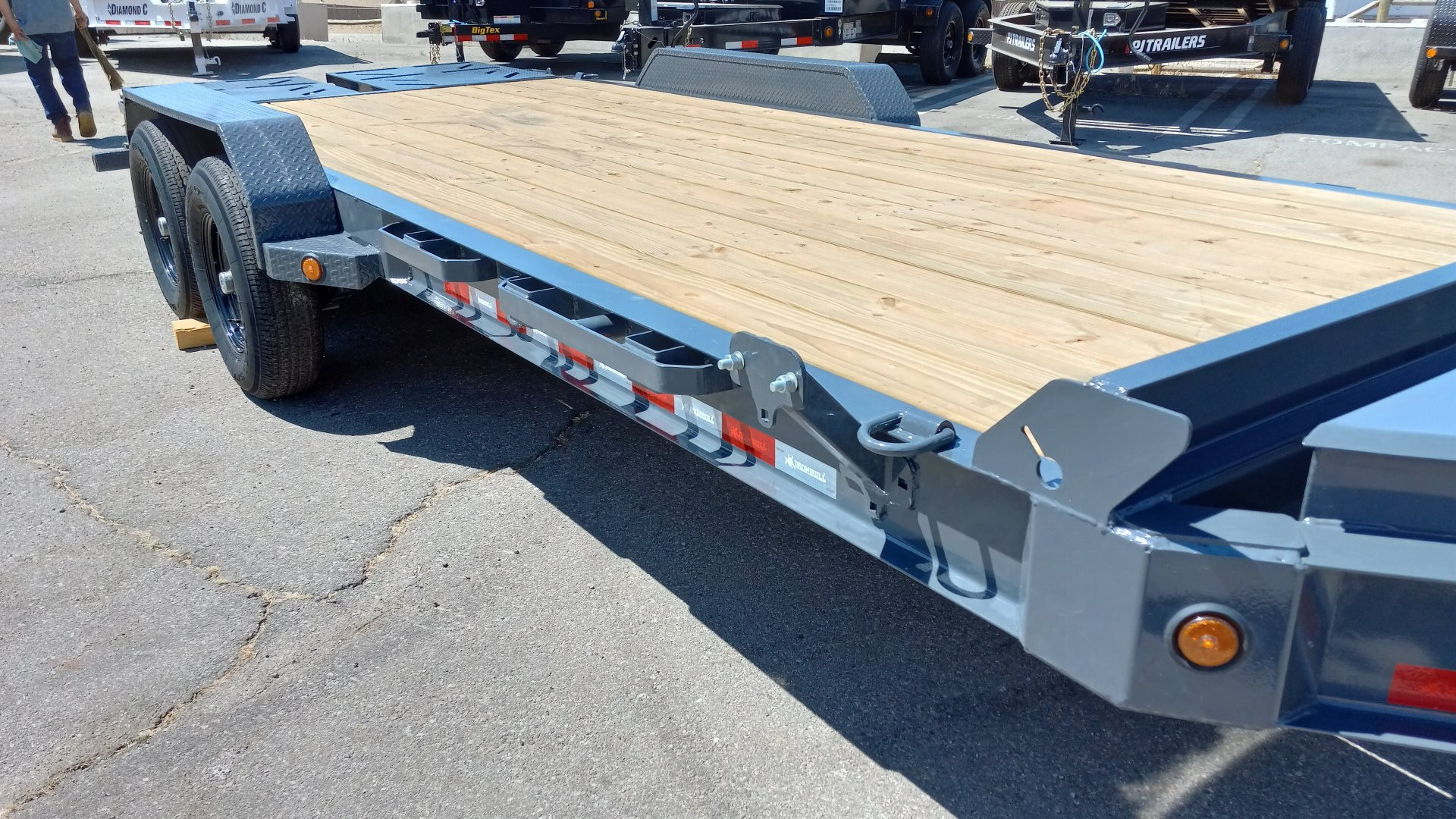 New 2025 IRON BULL EWB8320-MR Equipment Trailer