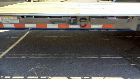 New 2025 IRON BULL EWB8320-MR Equipment Trailer