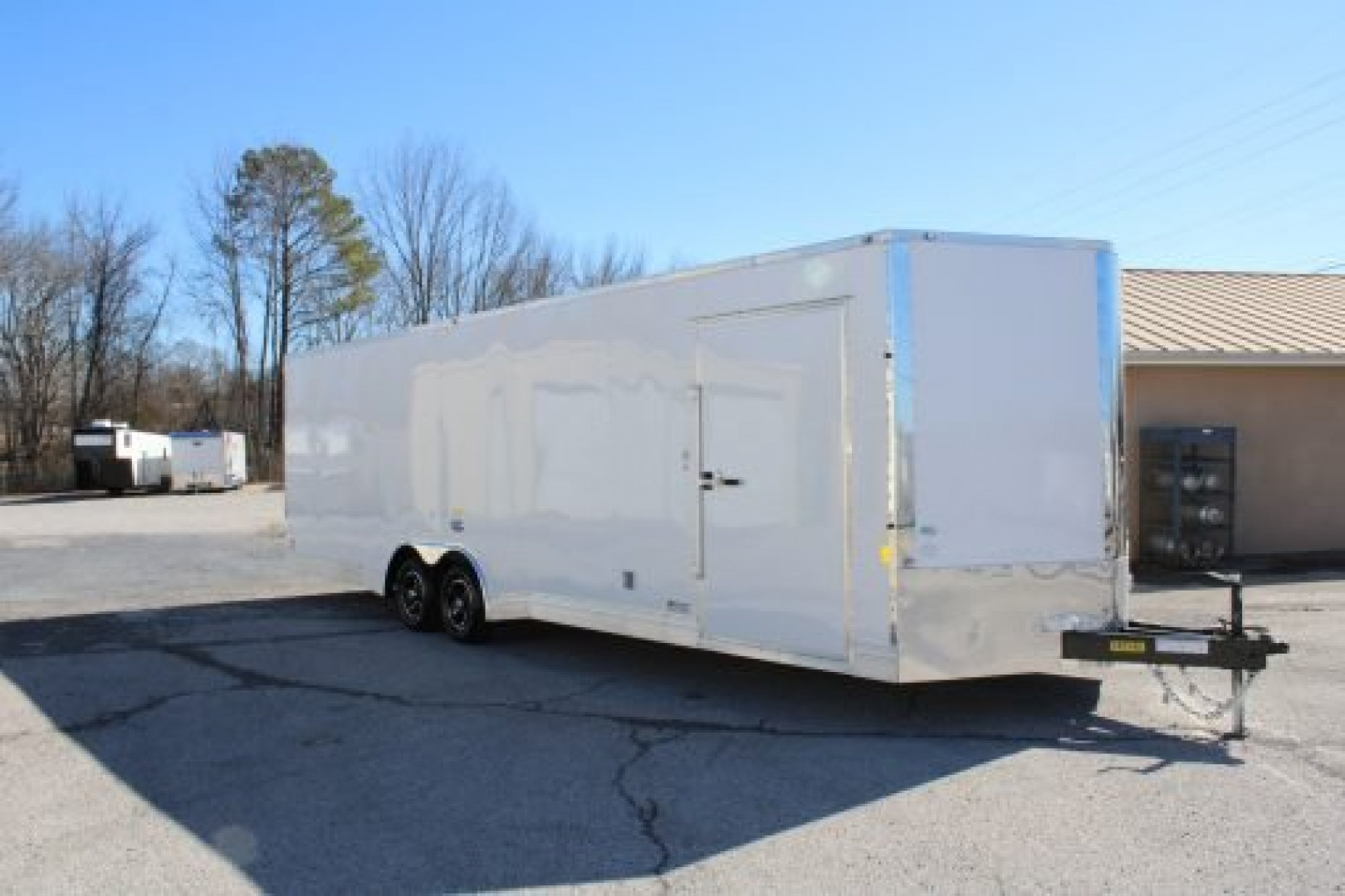 New 2023 8.5x28 Continental Cargo Race Trailer