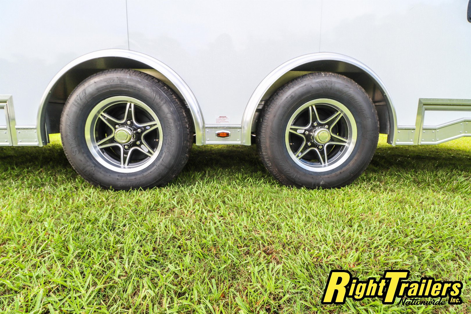 New 8.5X28 INTECH LITE SERIES TAG TRAILER