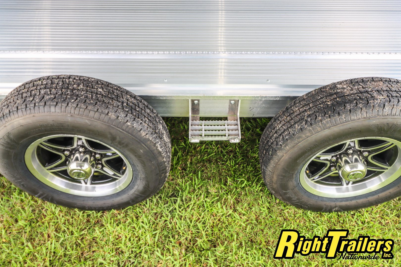 New 8.5X28 INTECH LITE SERIES TAG TRAILER