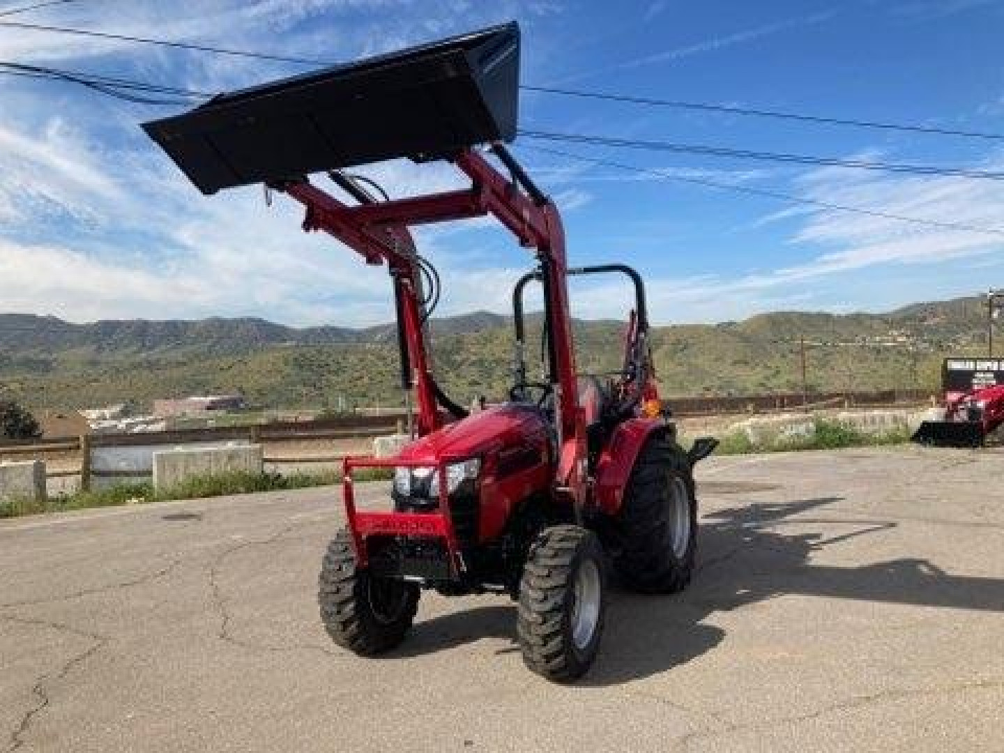 New 2023 MAHINDRA 2638 HST TLB BUNLE DEAL Tractor