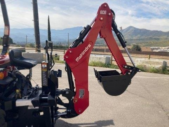 New 2023 MAHINDRA 2638 HST TLB BUNLE DEAL Tractor