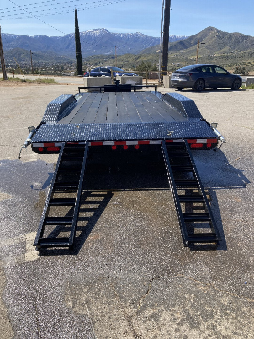 New 2024 MAHINDRA 1626 HST BUNDLE DEAL Tractor