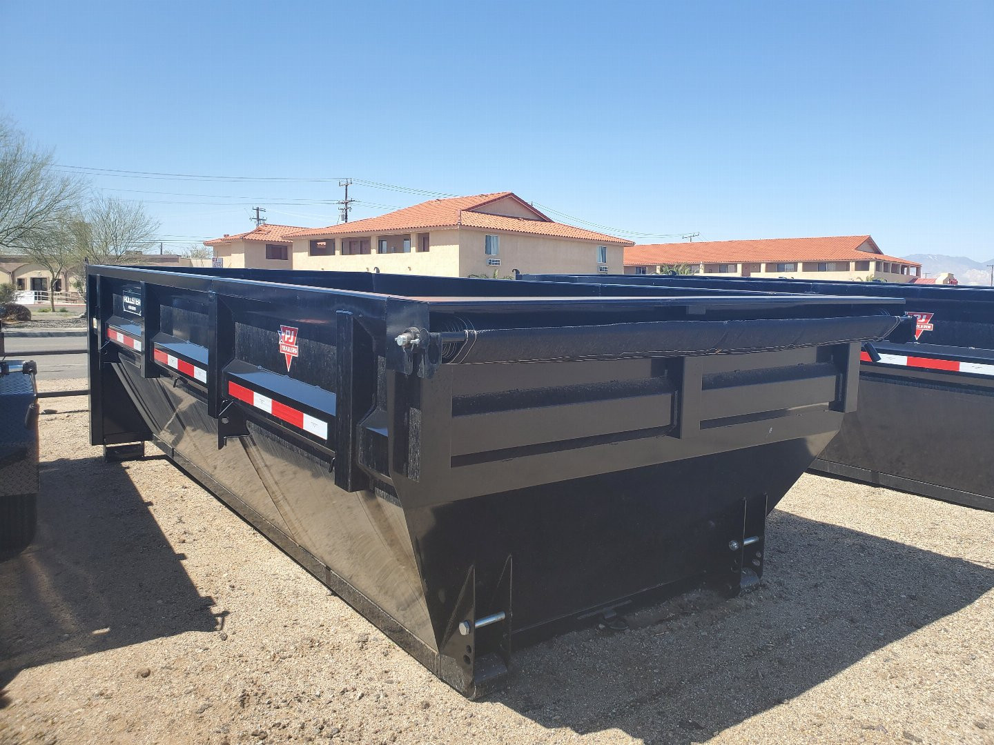 New 2023 PJ Dump Bin KD 83X14