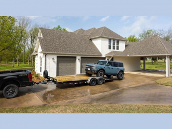 New 2024 PJ Trailers C5 83X20 YEAR END SALE