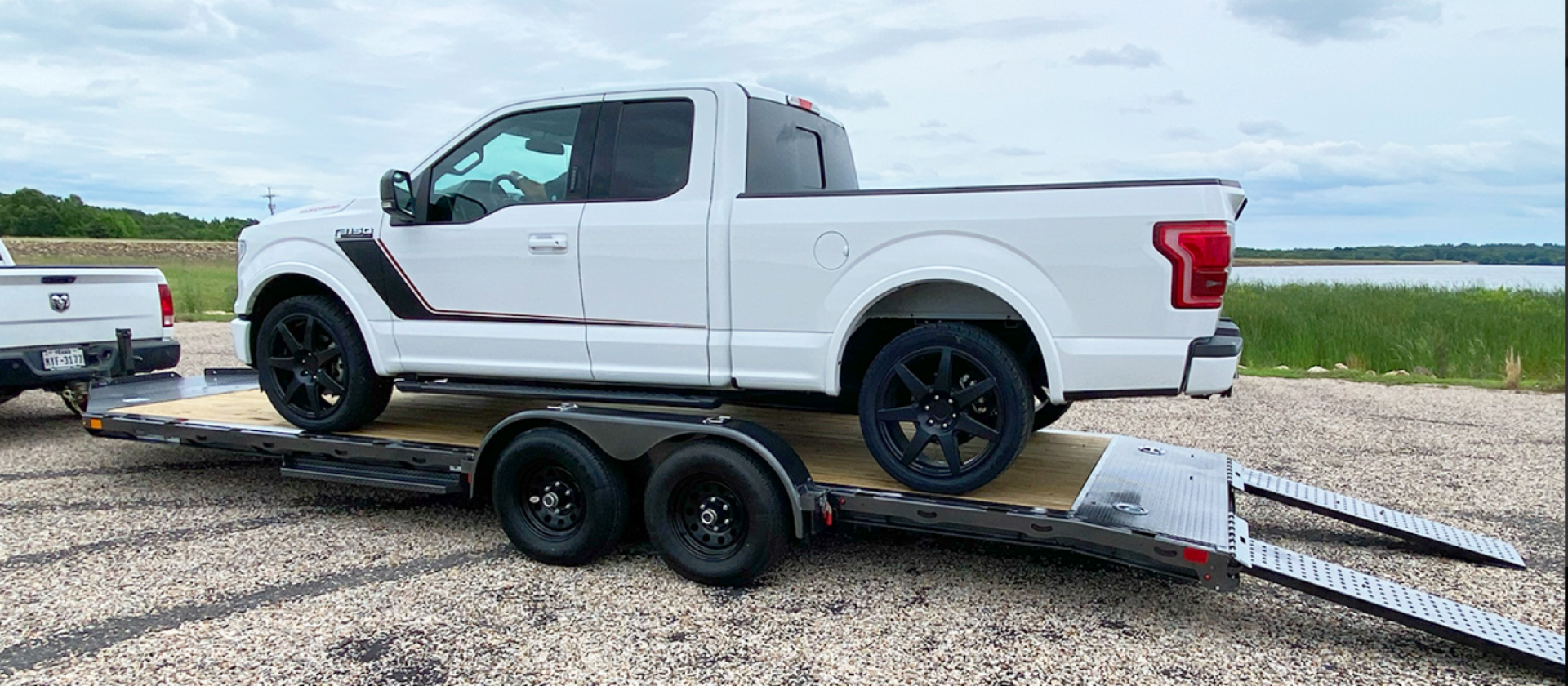 New 2025 DIAMOND C TRAILERS GTF 20X83