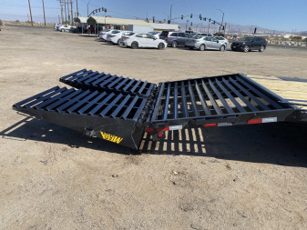 Used 2021 BIG TEX TRAILERS 16GN-35+5MR Flatbed Trailer