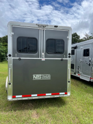 Used 2024 Shadow 2+1 with dressing room Horse Trailer