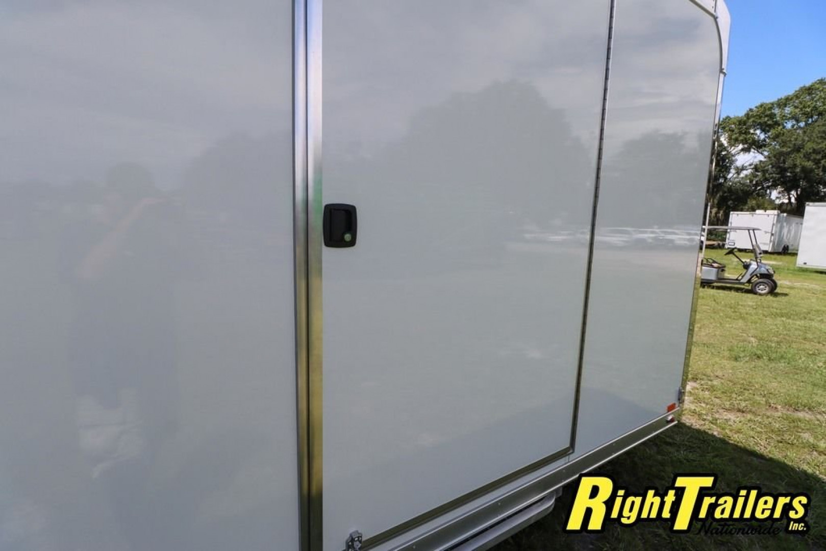 New 8.5x28 inTech LITE SERIES TAG TRAILER race trailer