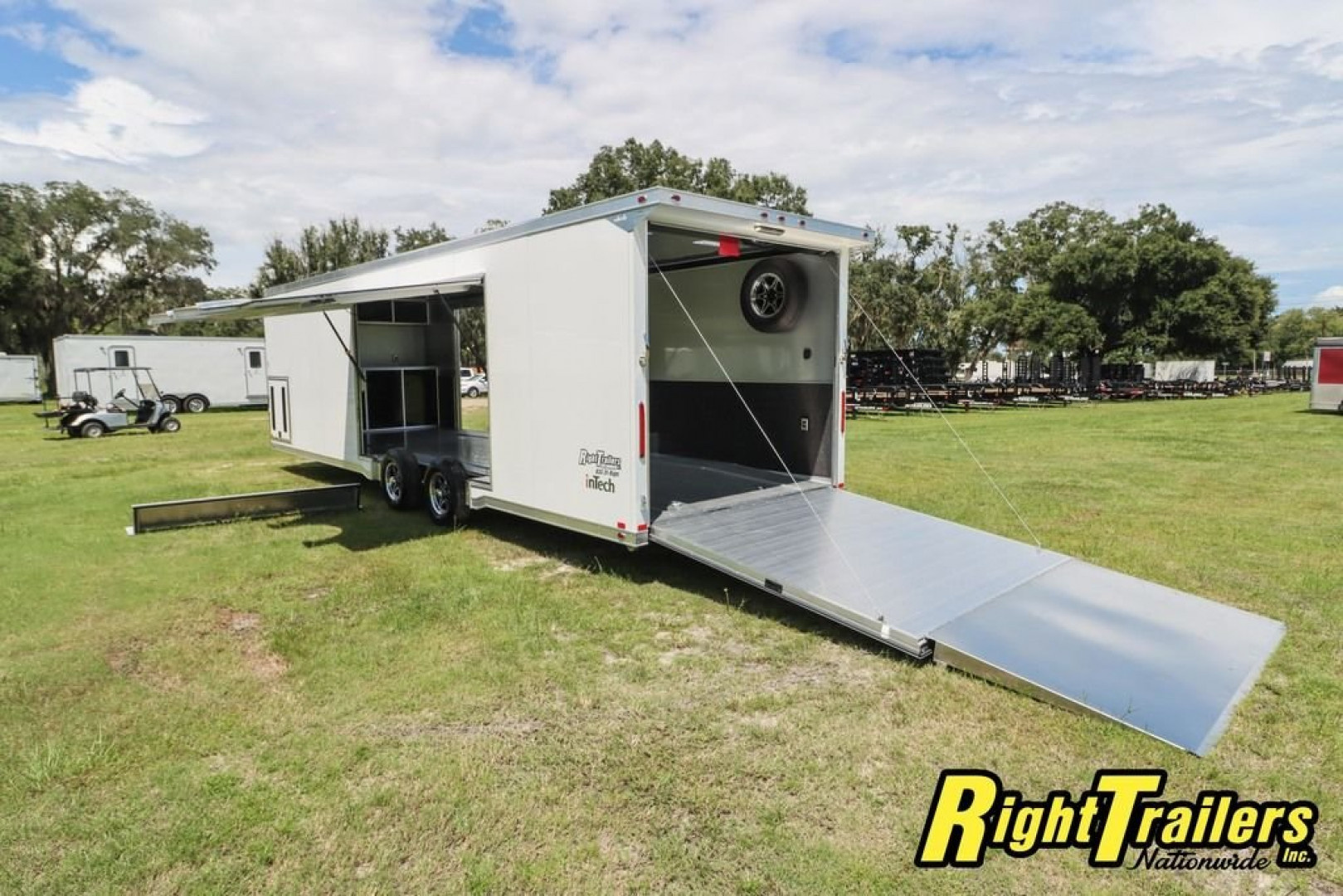 New 8.5x28 inTech LITE SERIES TAG TRAILER race trailer