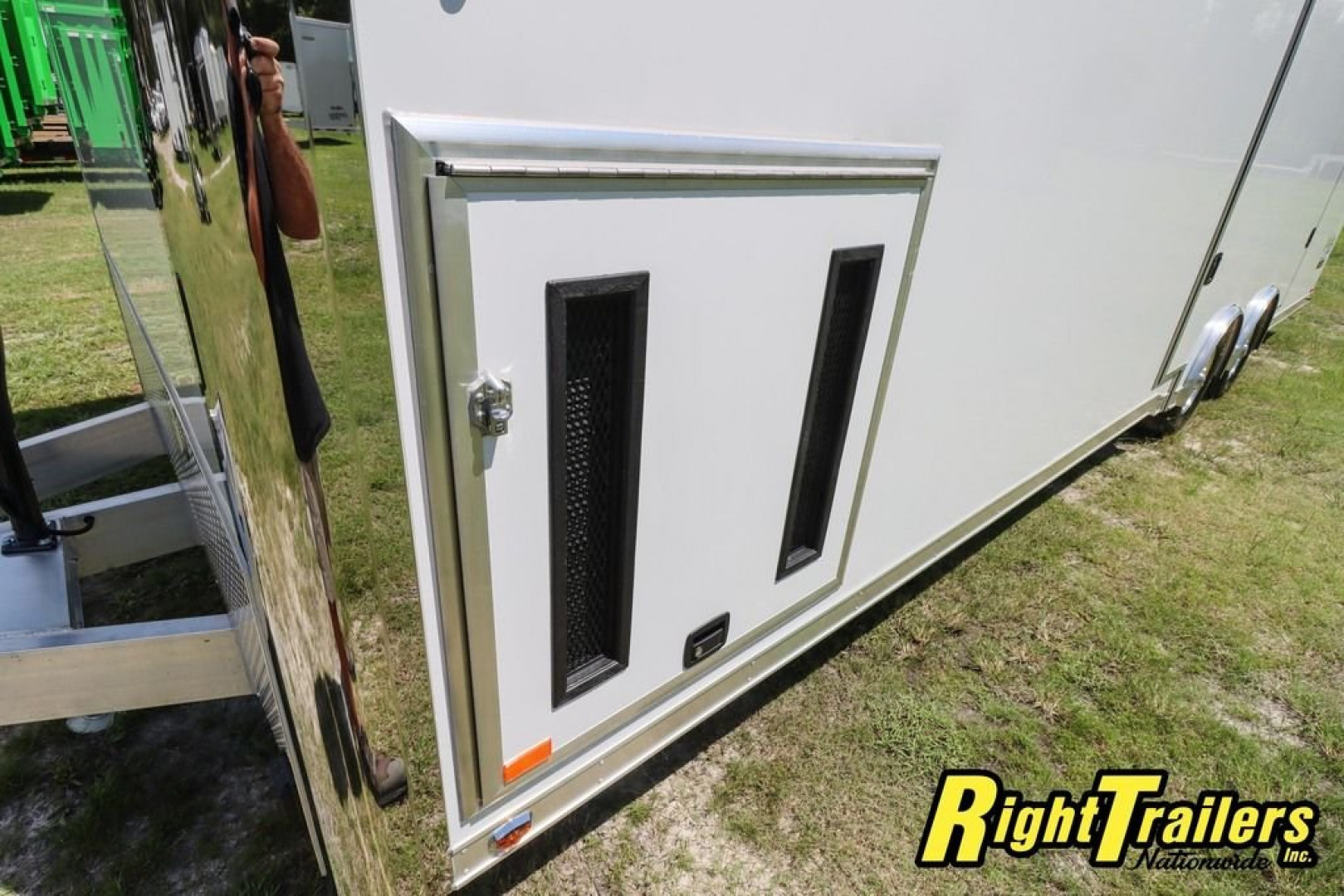 New 8.5x28 inTech LITE SERIES TAG TRAILER race trailer