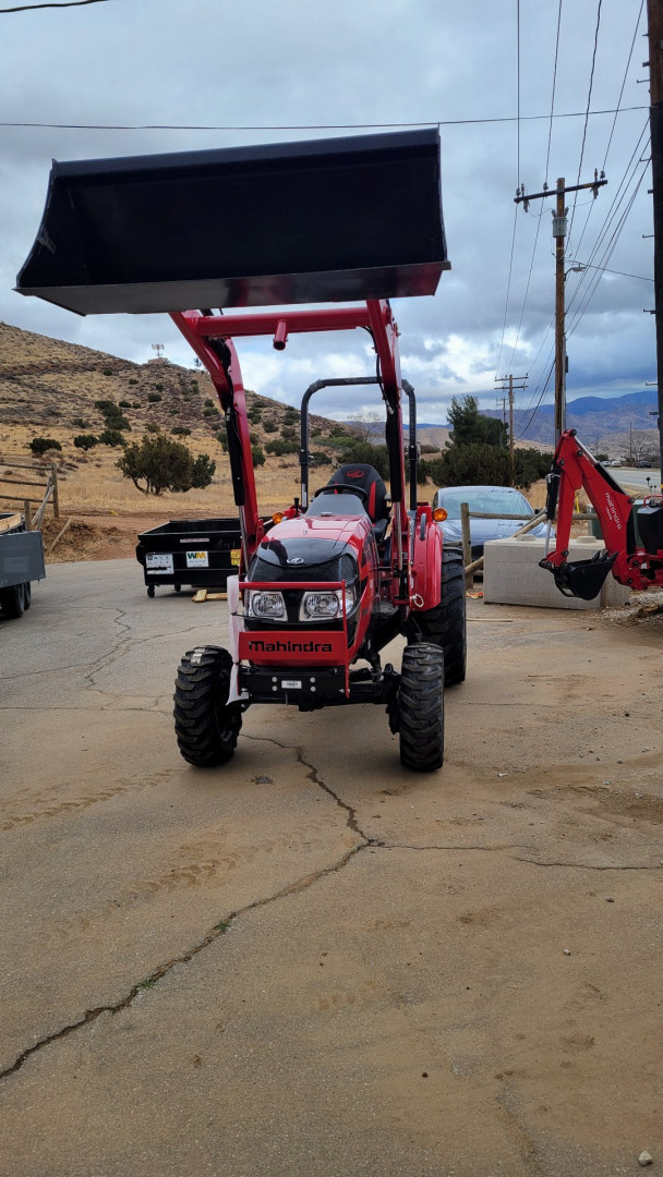 New 2025 Mahindra 1640 HST Tractor