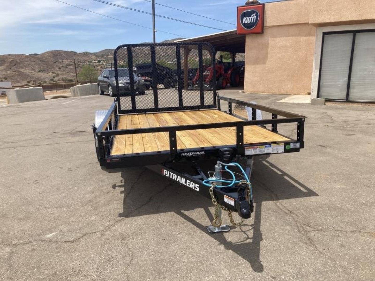 New 2023 PJ TRAILERS 77 x 10 U7