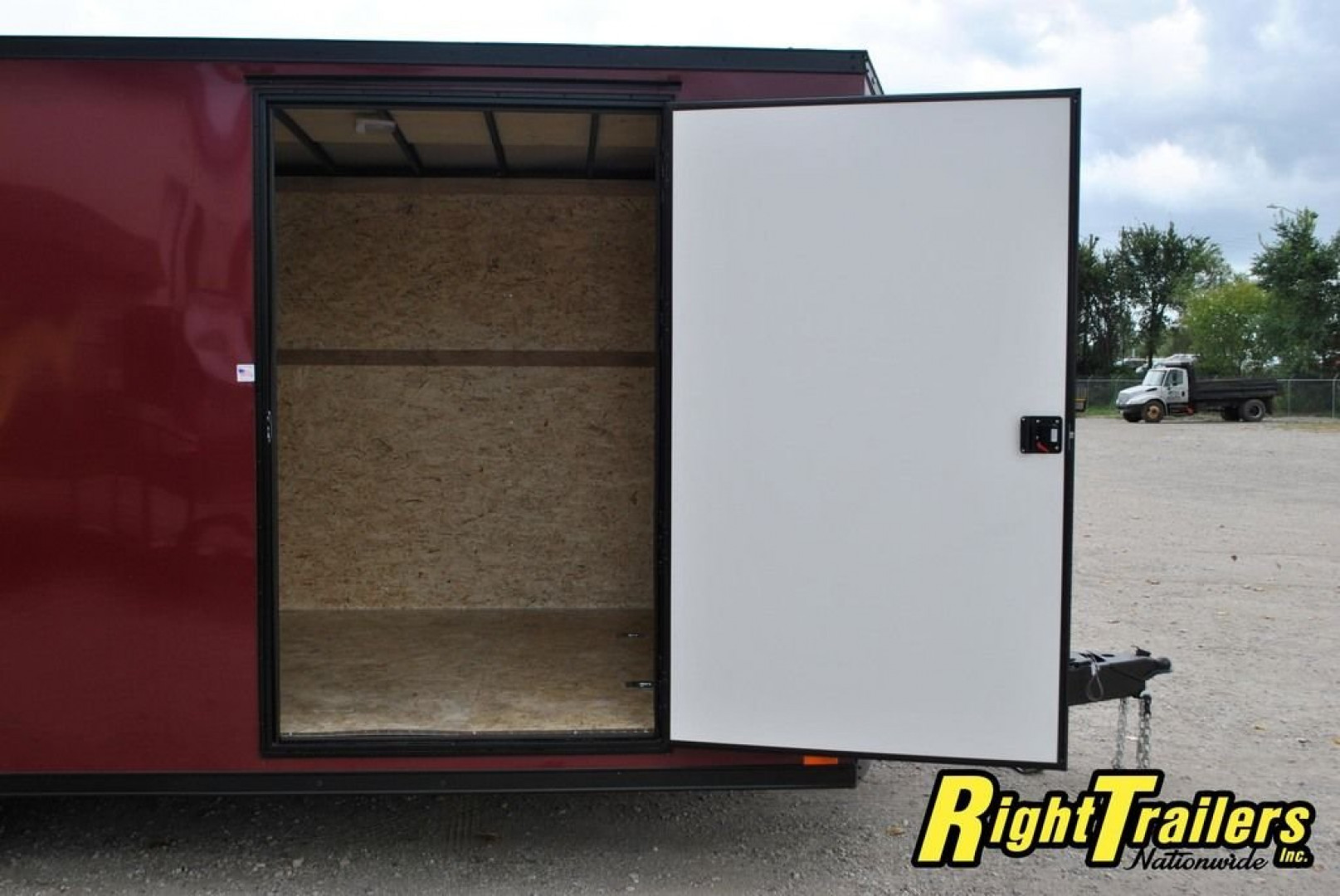 New 8.5x20 RC Enclosed Trailer