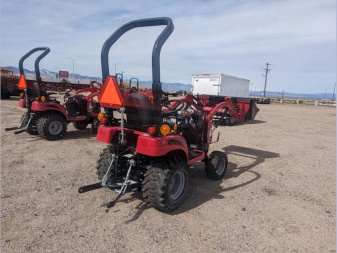 New 2023 Mahindra eMax 20S HST