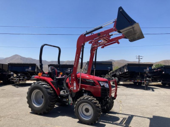 New 2022 Mahindra 2600 Series 2638 HST