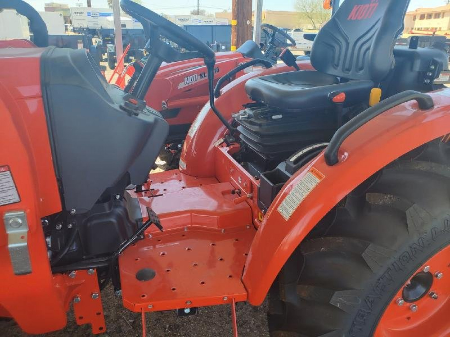 New 2023 Kioti CK2620H