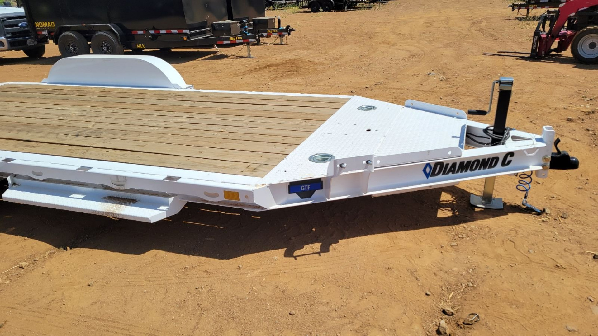 New 2025 DIAMOND C TRAILERS GTF 16X83