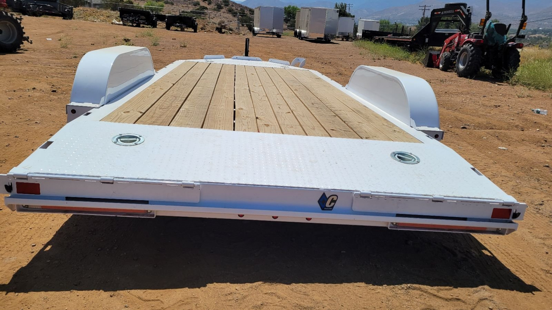 New 2025 DIAMOND C TRAILERS GTF 16X83