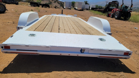 New 2025 DIAMOND C TRAILERS GTF 16X83