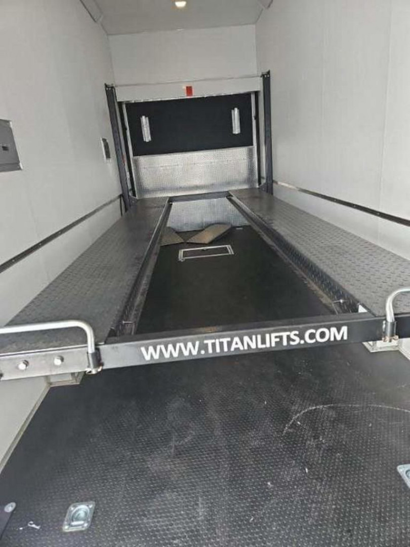 New 2024 8.5x28 Team Spirit Stacker