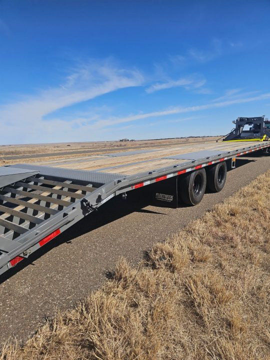 Consignment 2024 Diamond C Trailers FMAX 212 40X102