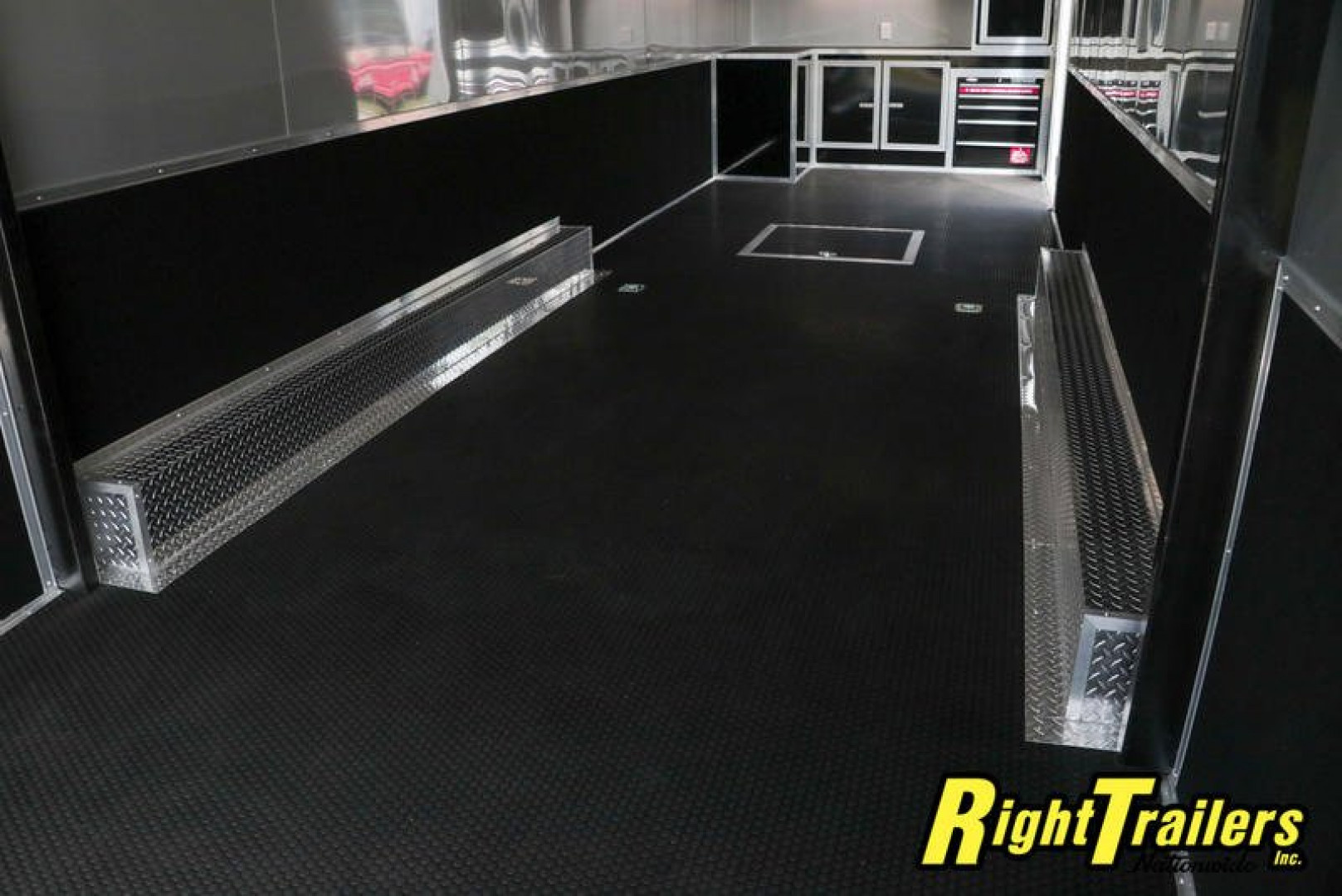 New 2022 8.5x34 Vintage Pro Stock Series Race Trailer P834