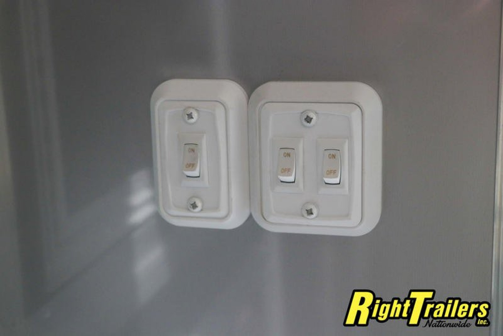 New 2022 8.5x34 Vintage Pro Stock Series Race Trailer P834