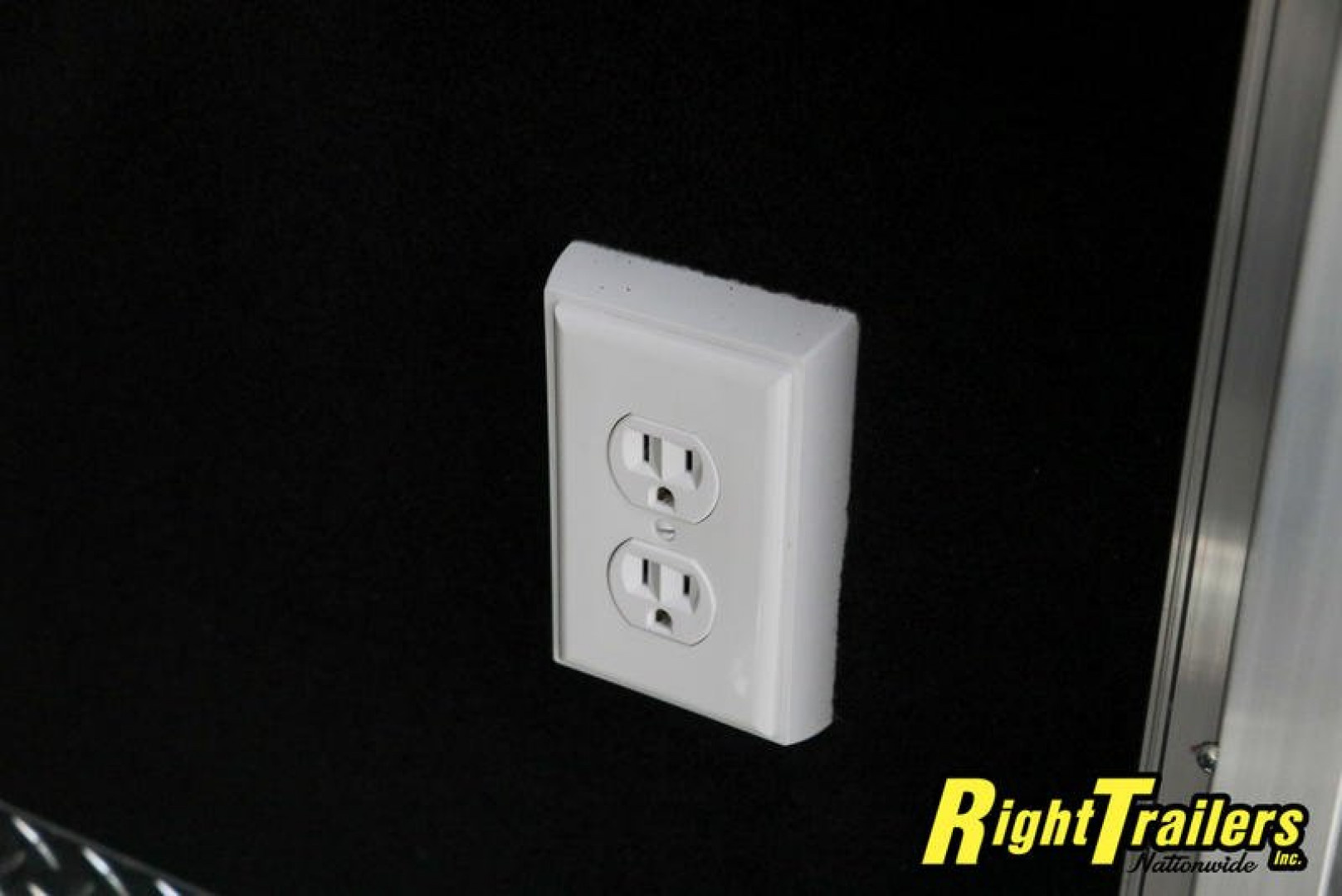 New 2022 8.5x34 Vintage Pro Stock Series Race Trailer P834