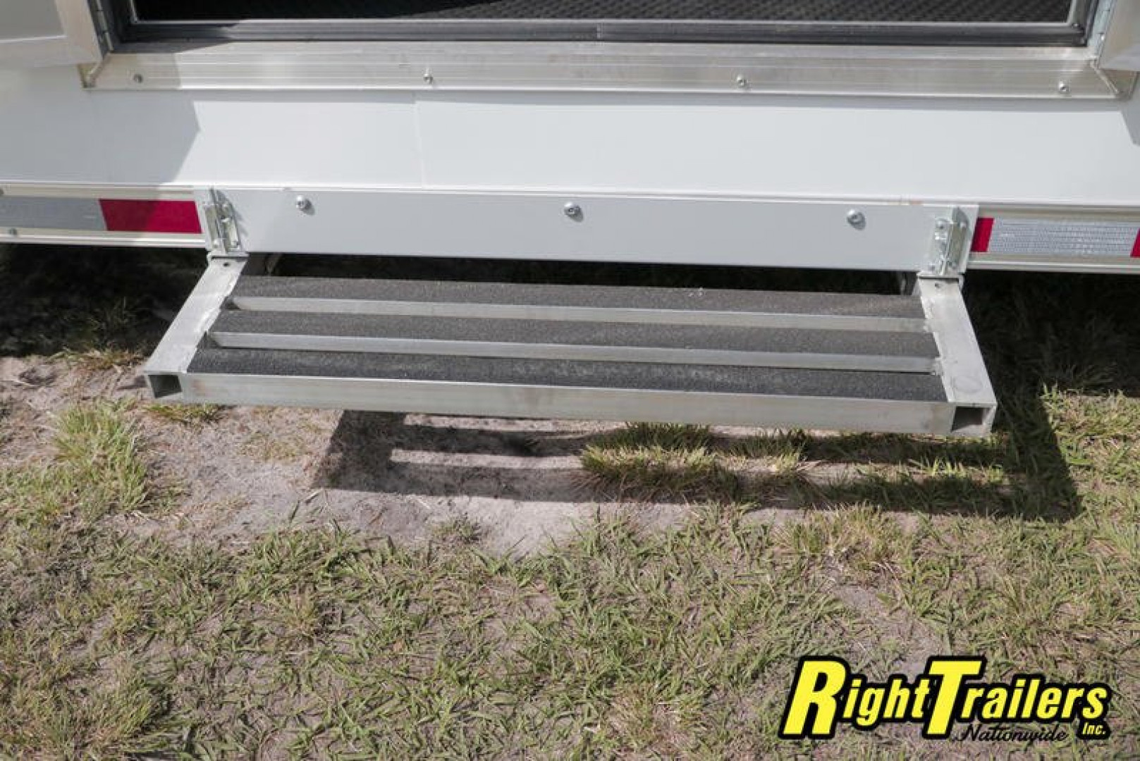 New 2022 8.5x34 Vintage Pro Stock Series Race Trailer P834