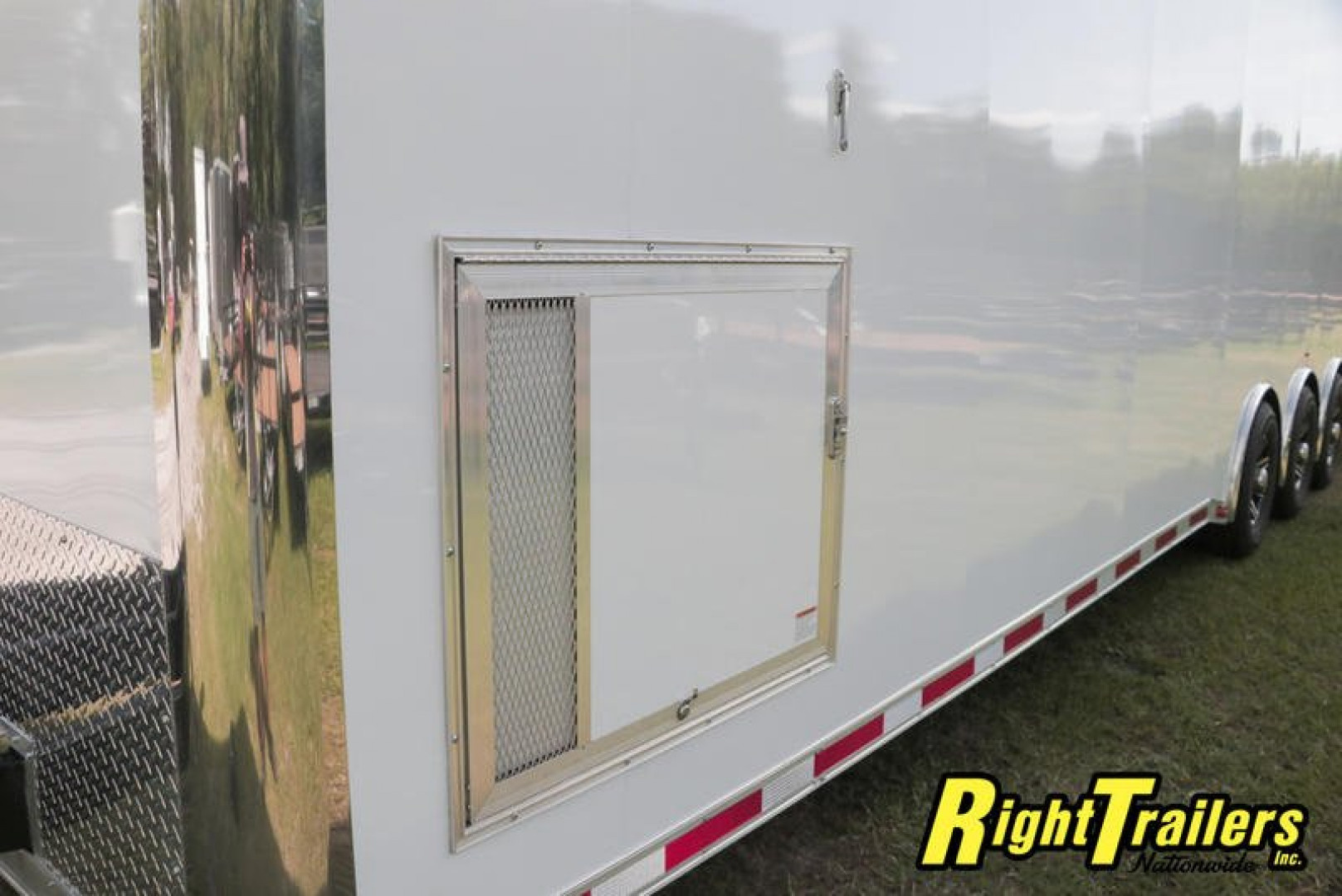 New 2022 8.5x34 Vintage Pro Stock Series Race Trailer P834