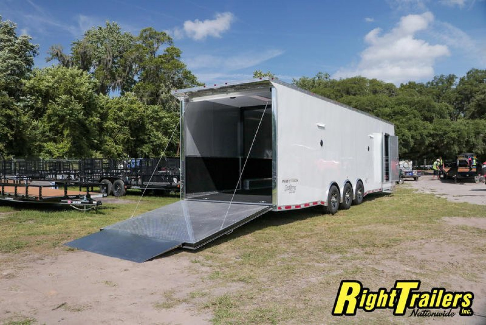 New 2022 8.5x34 Vintage Pro Stock Series Race Trailer P834