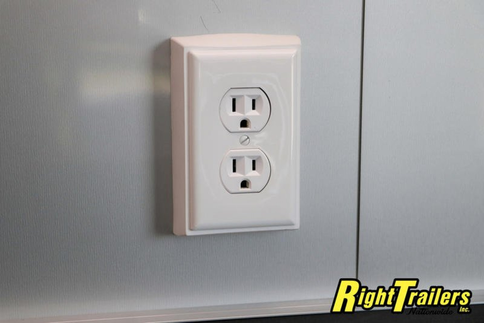 New 2022 8.5x34 Vintage Pro Stock Series Race Trailer P834