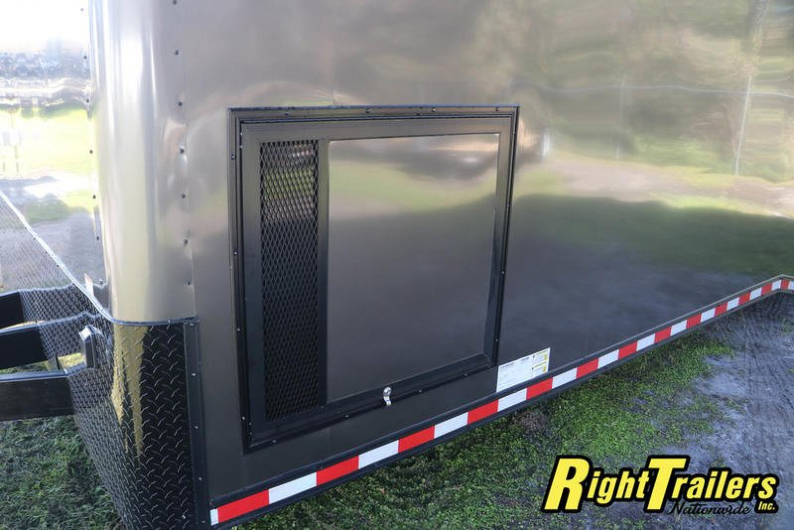 New 2022 8.5x34 Cargo Mate Race Trailer GAEL8.534TTA4