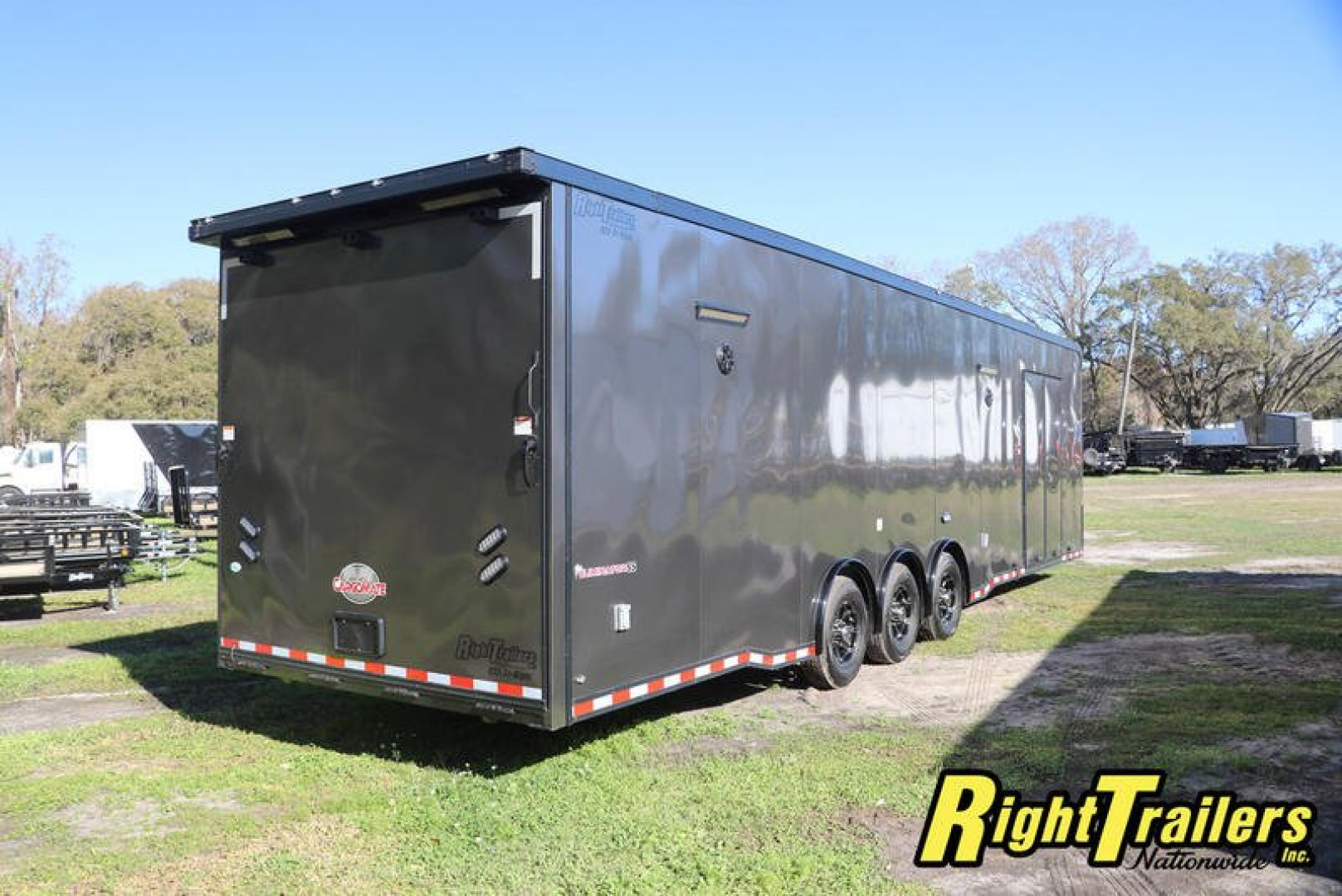New 2022 8.5x34 Cargo Mate Race Trailer GAEL8.534TTA4