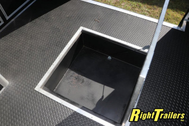 New 2022 8.5x34 Cargo Mate Race Trailer GAEL8.534TTA4