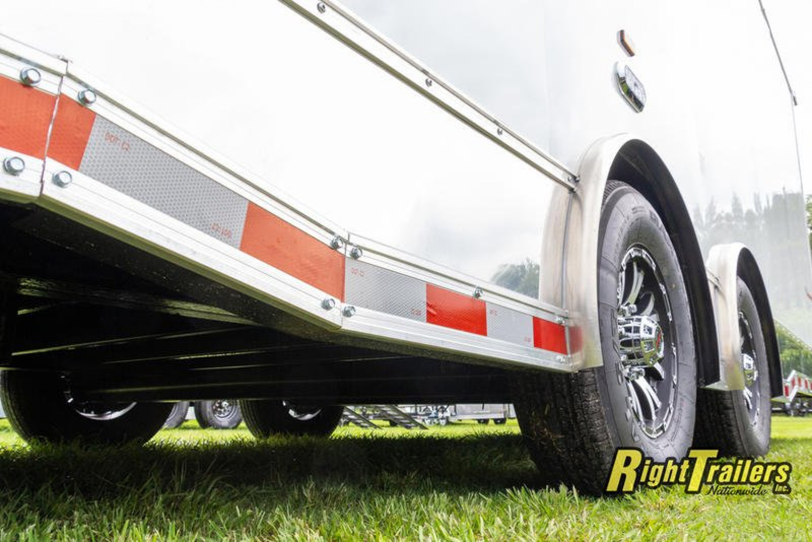 New 2022 8.5x30 Cargo Mate Racing Trailer GAEL8.530TA4