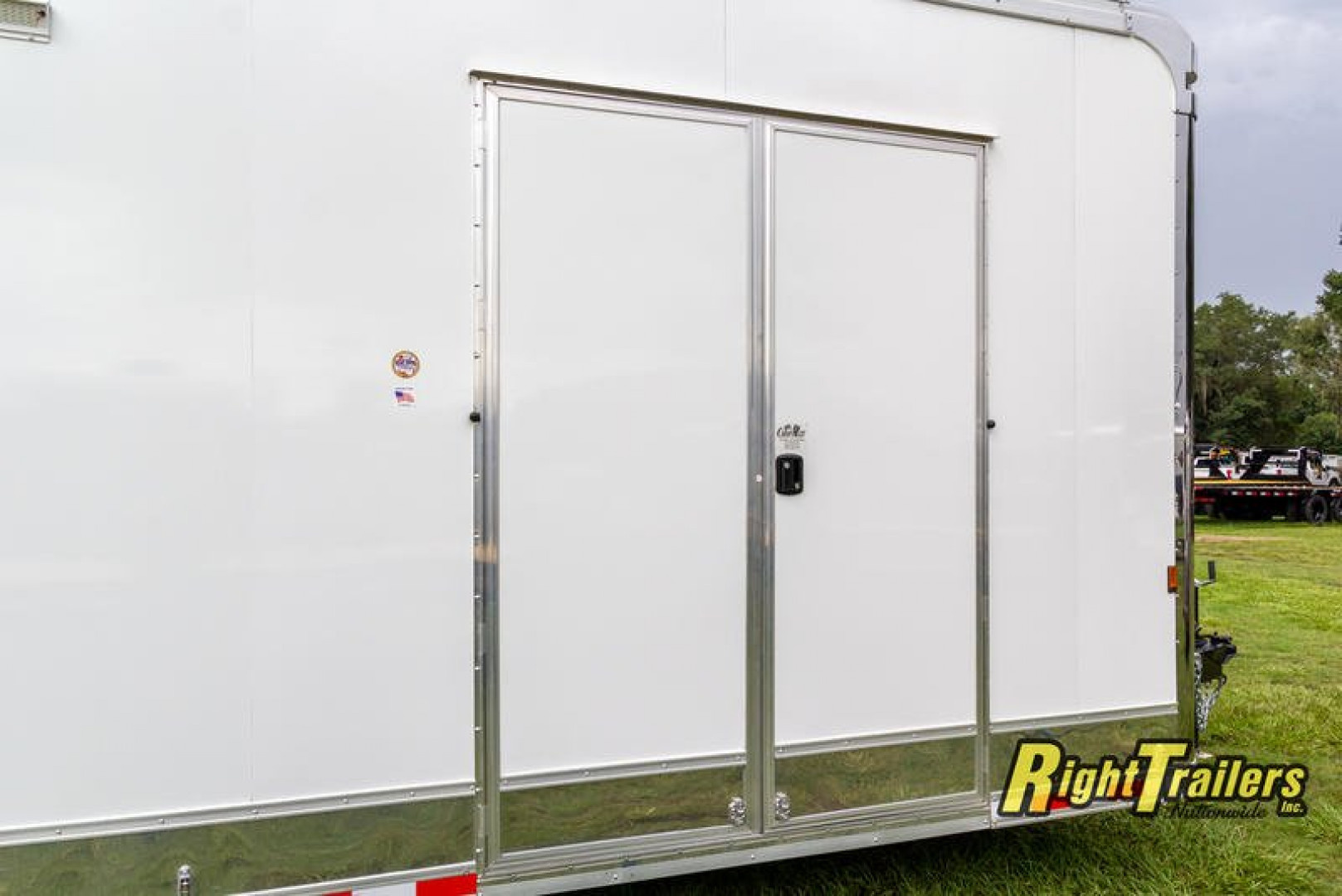 New 2022 8.5x30 Cargo Mate Racing Trailer GAEL8.530TA4
